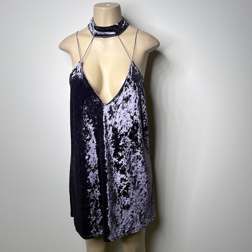 Tobi Lavender Crushed Velvet Halter Camisole with Choker
